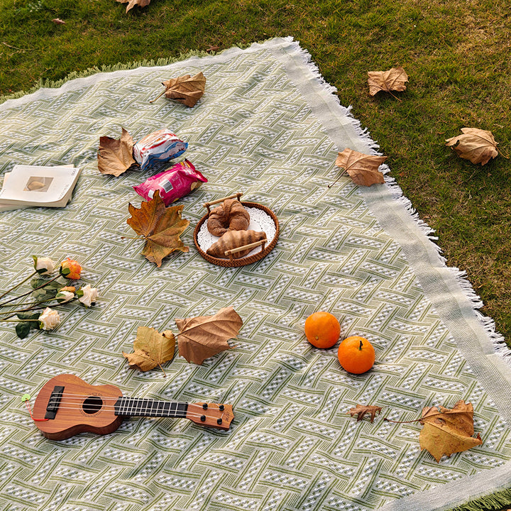Cozy Outdoor Picnic Blanket
