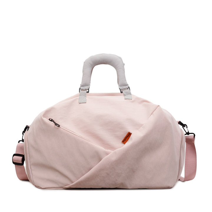 Sporty Travel Bag With Innovative Design Bowlift