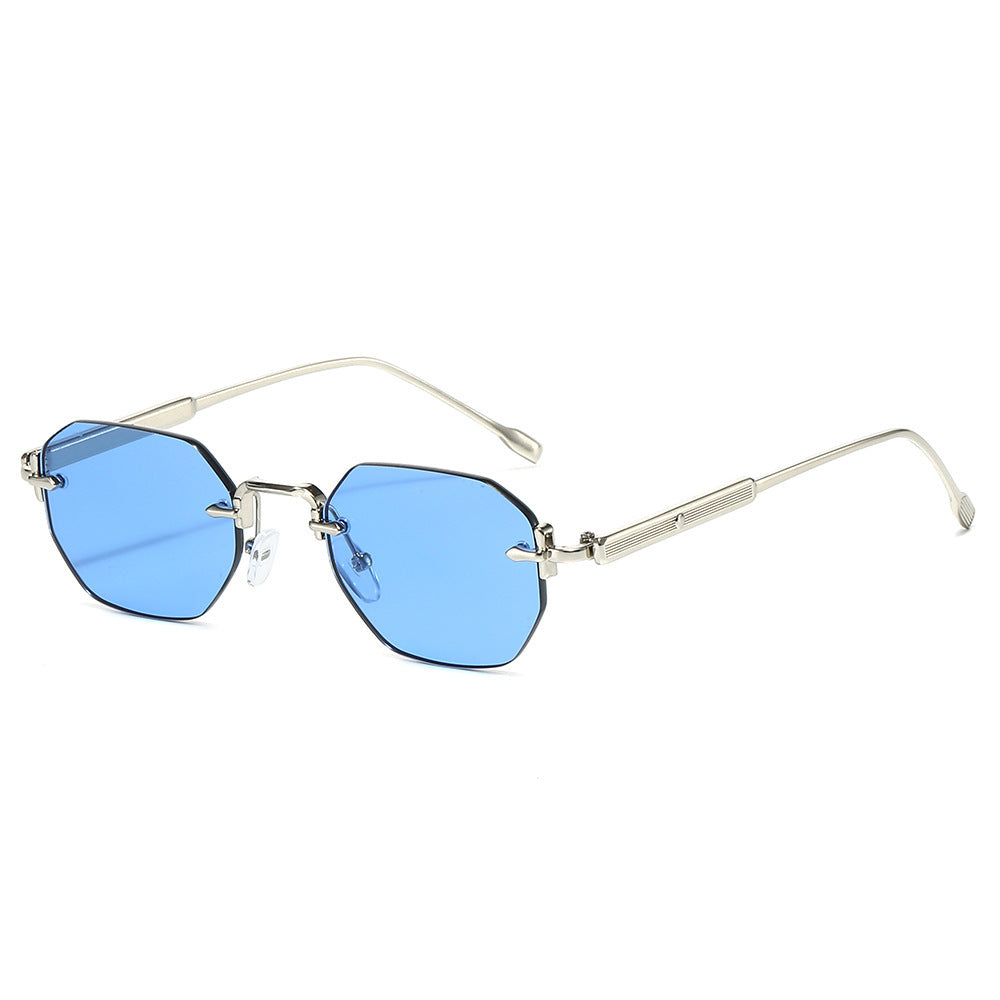 Chic Oversized Octagonal Sunglasses with Elegant Metal Accents Bowlift