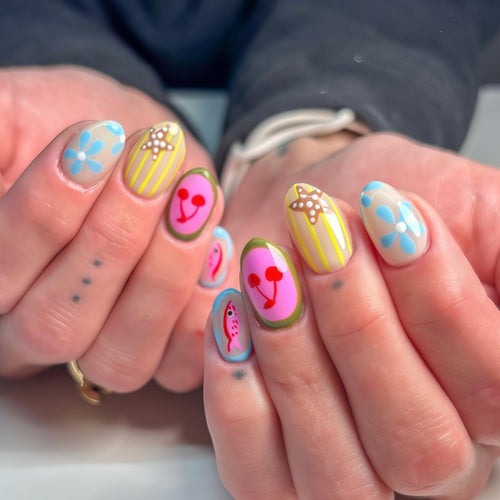 Creative Nail Art Set with Playful Designs Bowlift