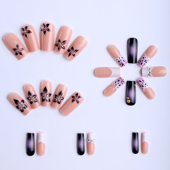 Artificial nails with luxurious 3D flower accents Bowlift