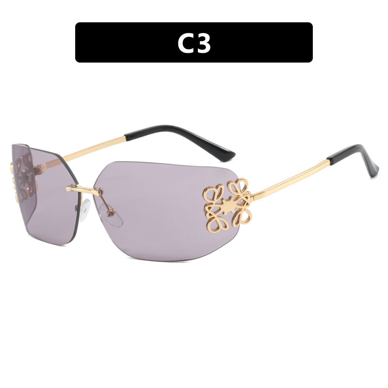 Ladies extravagantly designed sunglasses with elegant embellishments Bowlift