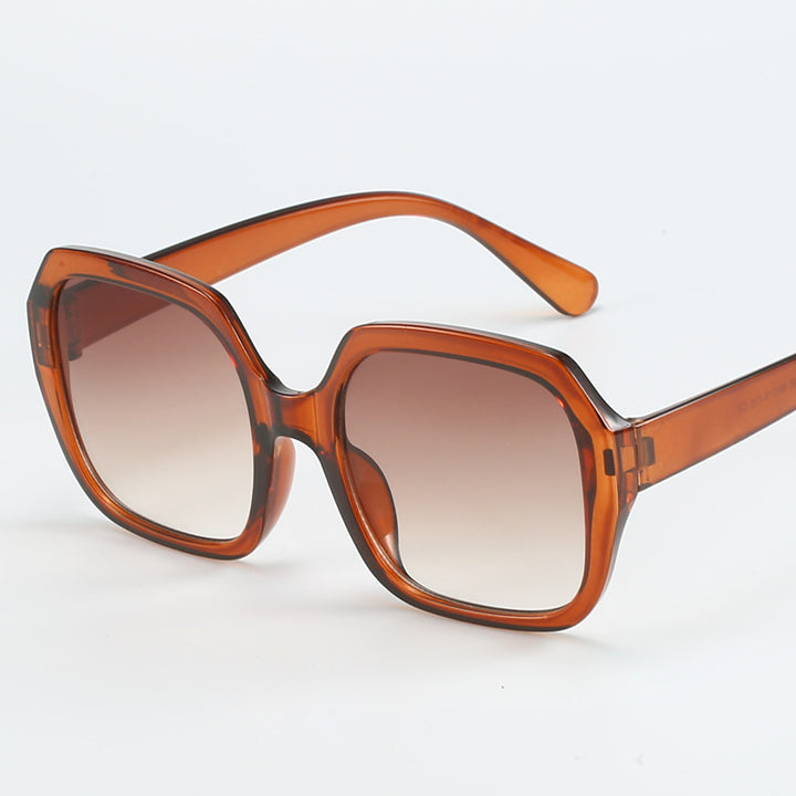 Women's Fashion Oversized Sunglasses with Extravagant Leopard Details Bowlift