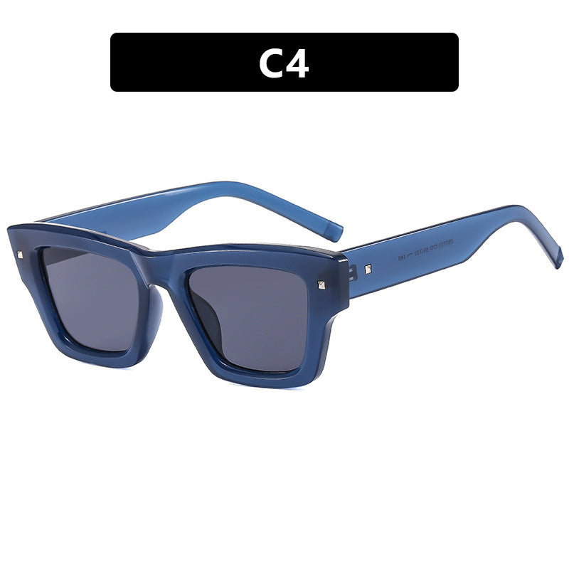 Ladies fashionable rectangular glasses with multifaceted design Bowlift