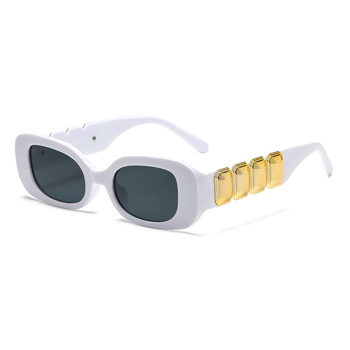Ladies fashionable sunglasses with glamorous frame Bowlift