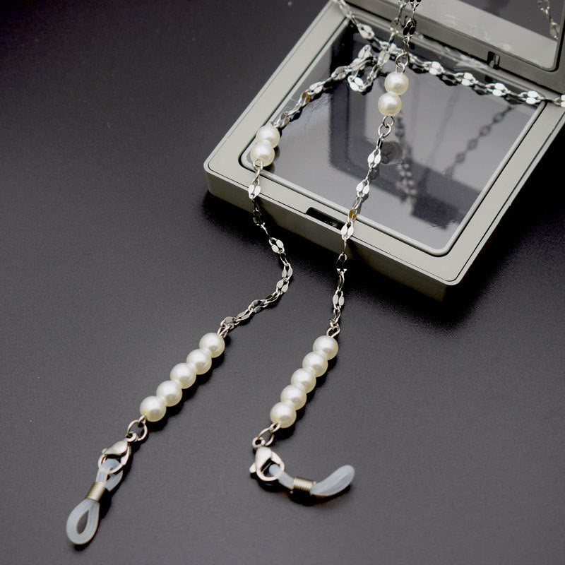 Decorative Pearl-Linked Eyewear Chain Bowlift