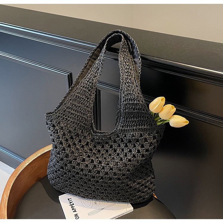 Handbag with Exquisite Woven Structure Bowlift