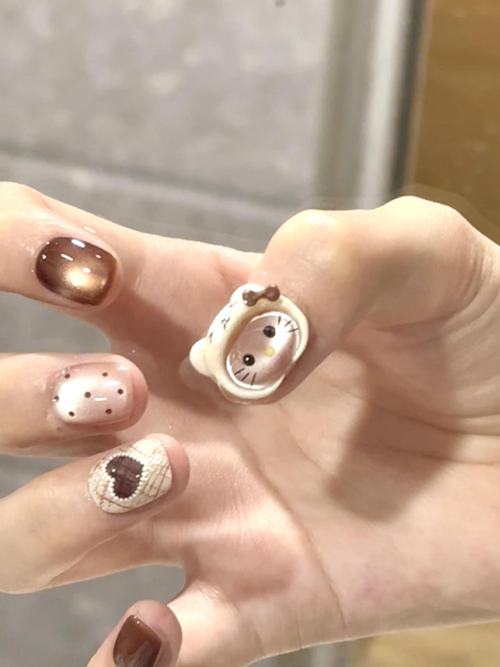 Artifical nails with Playful Animal Design Bowlift