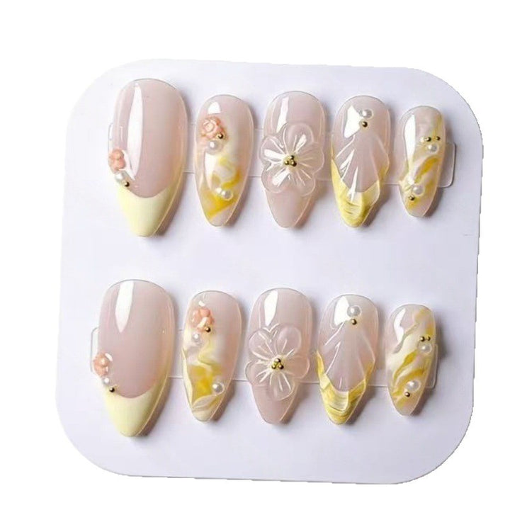 Artificial nails with floral and modern accents Bowlift