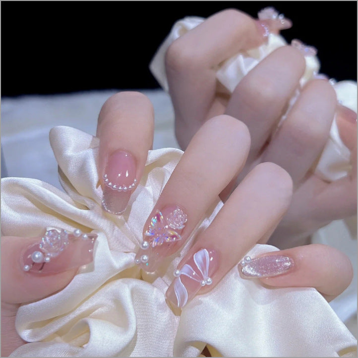 Artful nail designs with cat motif Bowlift