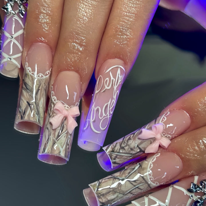 Decorative Long Press-On Nails Bowlift