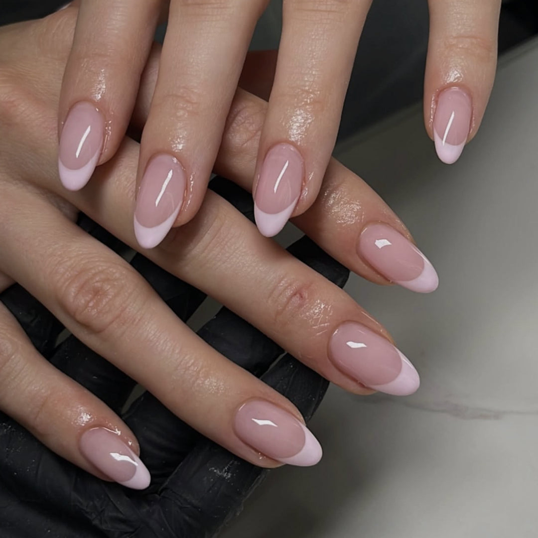 Stylish French Nail Extensions Bowlift