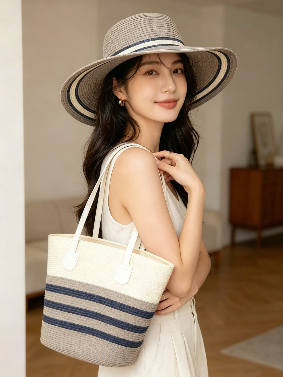 Beach bag with colorful stripes Bowlift