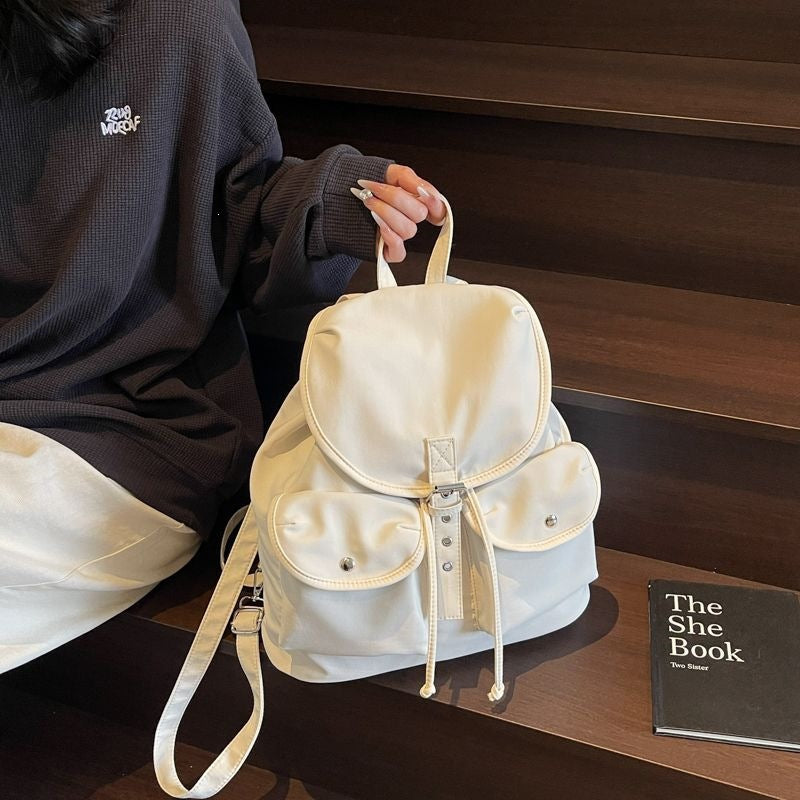 Fashionable Backpack Bowlift
