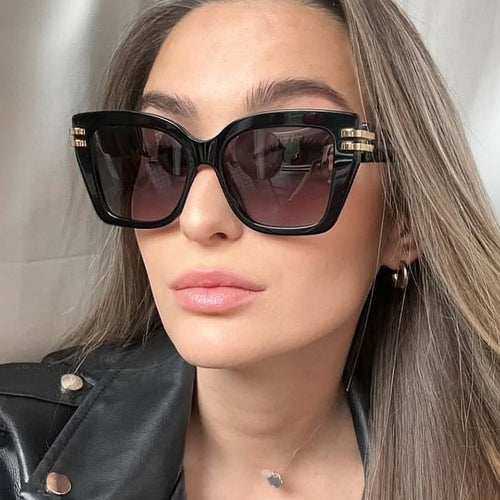 Women stylish oversized sunglasses with luxurious details Bowlift