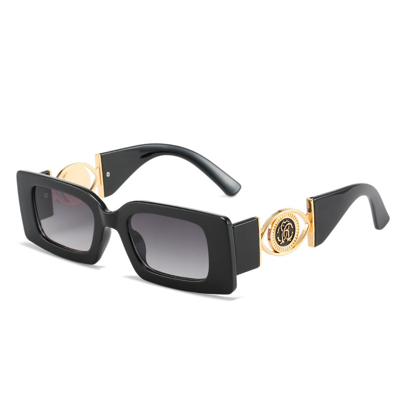 Fashion-Forward Bold Square Sunglasses Bowlift