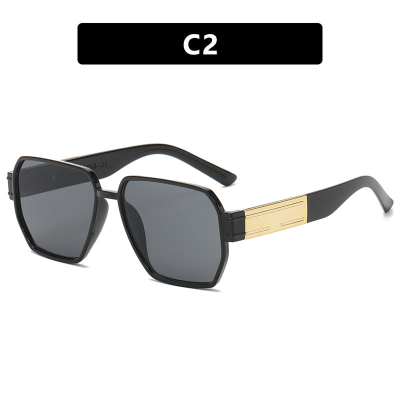 Ladies elegant sunglasses with striking geometric frame Bowlift