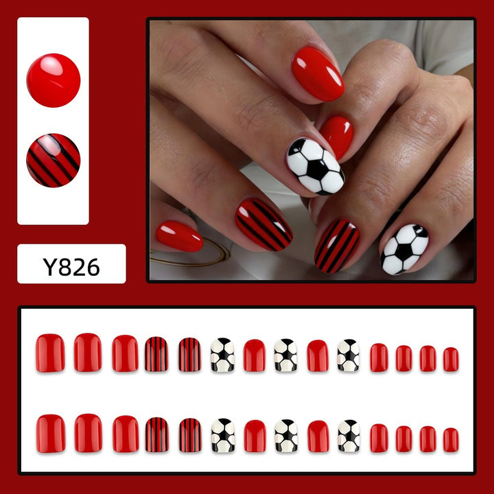 Convincing artificial nails with football motif Bowlift