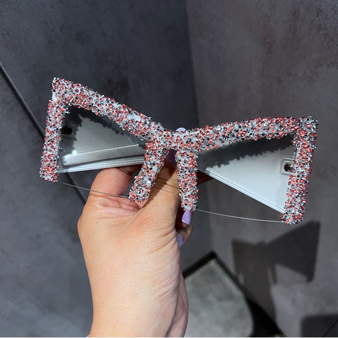 Women's Glamorous Oversized Sunglasses with Sparkling Crystal Frame Bowlift