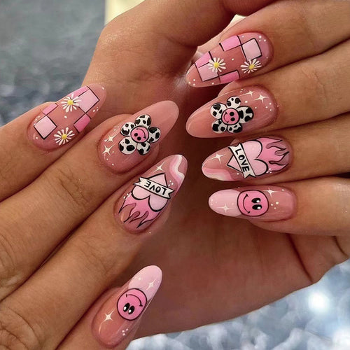 Artful Nail Extensions with Playful Design and Unique Motifs Bowlift
