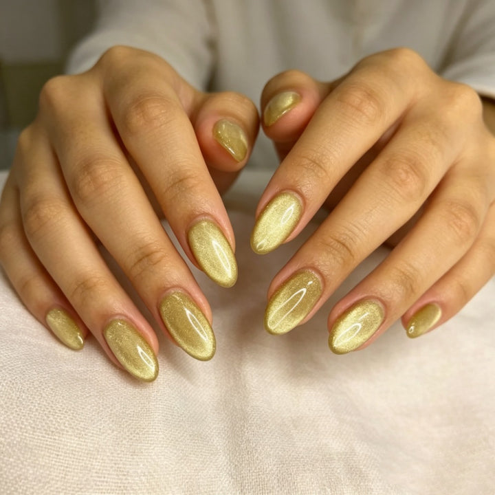 Glittering Almond-Shaped Press-On Nails Bowlift