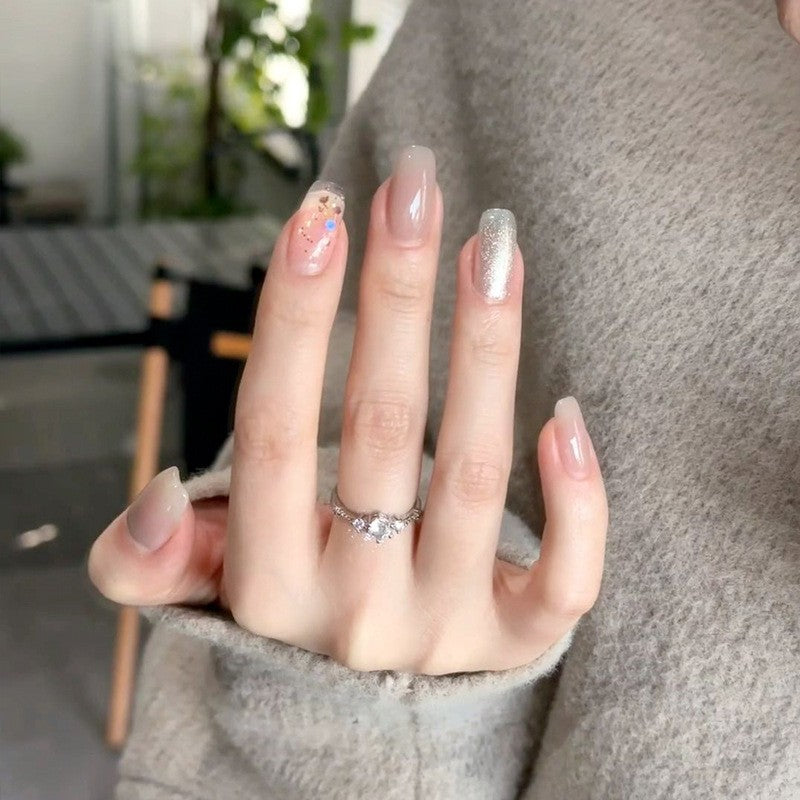 Glossy Nail Set Bowlift