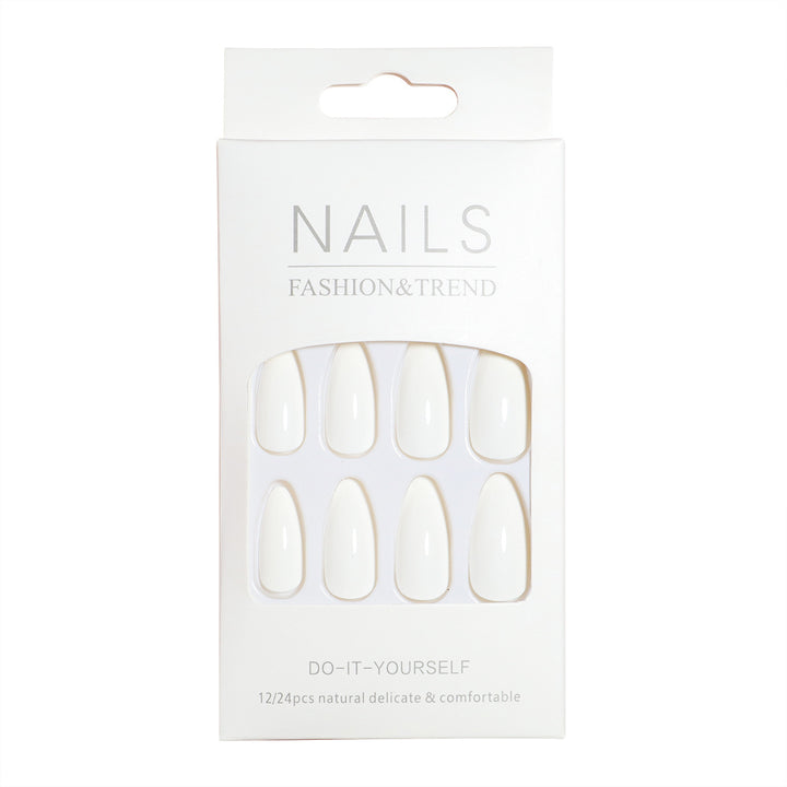 Elegant DIY Press-On Nail Set Bowlift