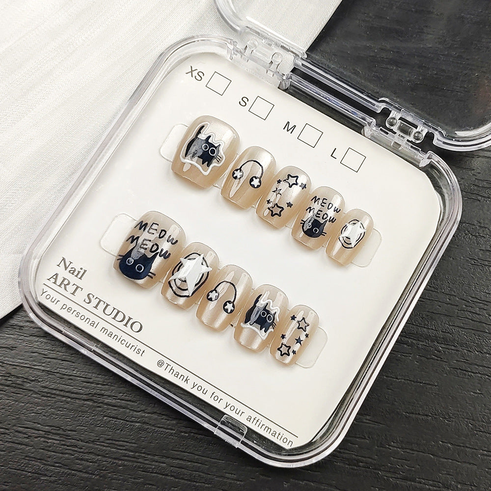 Artificial nail tips with shimmering design Bowlift