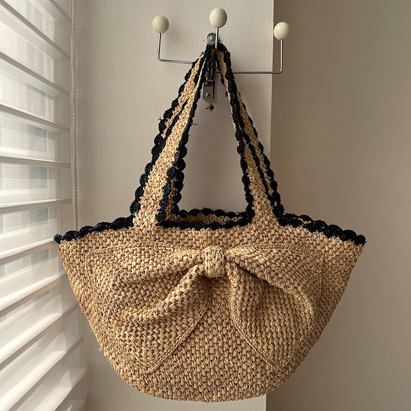 Handcrafted Leisure Bag Made of Woven Straw Bowlift