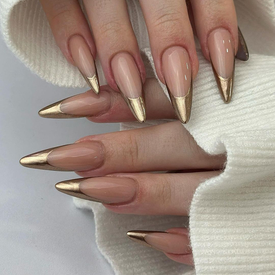 Elegant DIY Nail Tips Bowlift