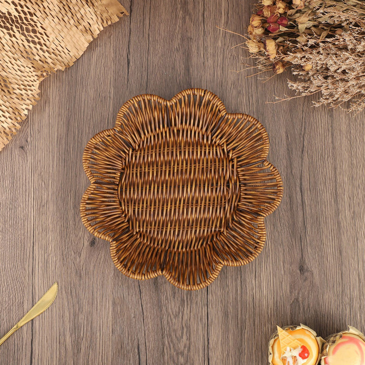 Woven Serving Bowl Bowlift
