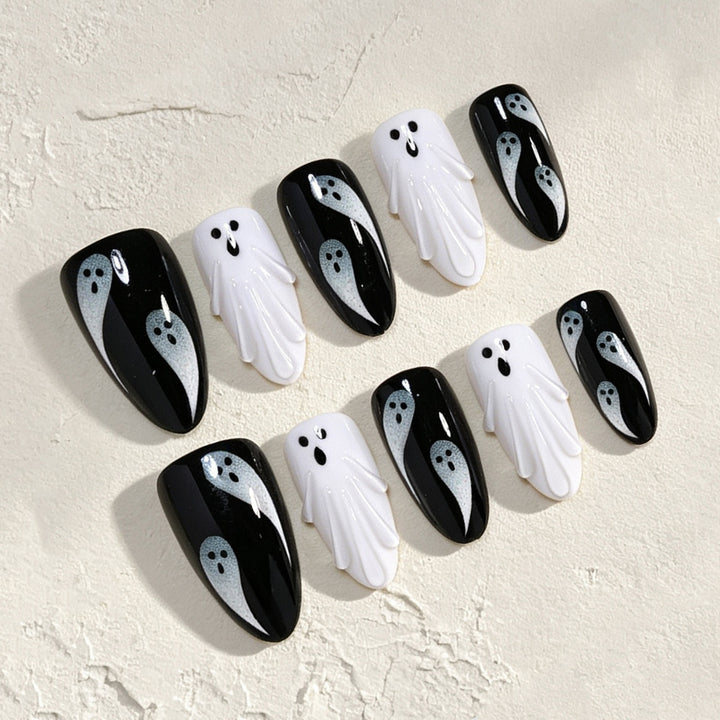 Halloween Ghost Nail Art Bowlift