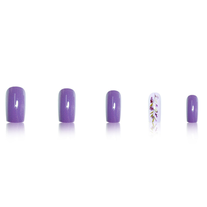 Floral Nail Art Press-On Extensions Bowlift