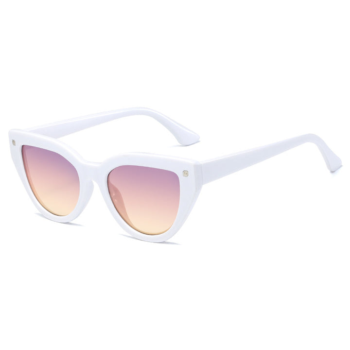 Women's Cat-Eye Sunglasses with Distinctive Animal Print Pattern Bowlift