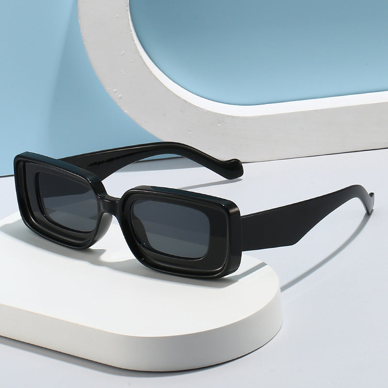 Women’s fashionable sunglasses Bowlift