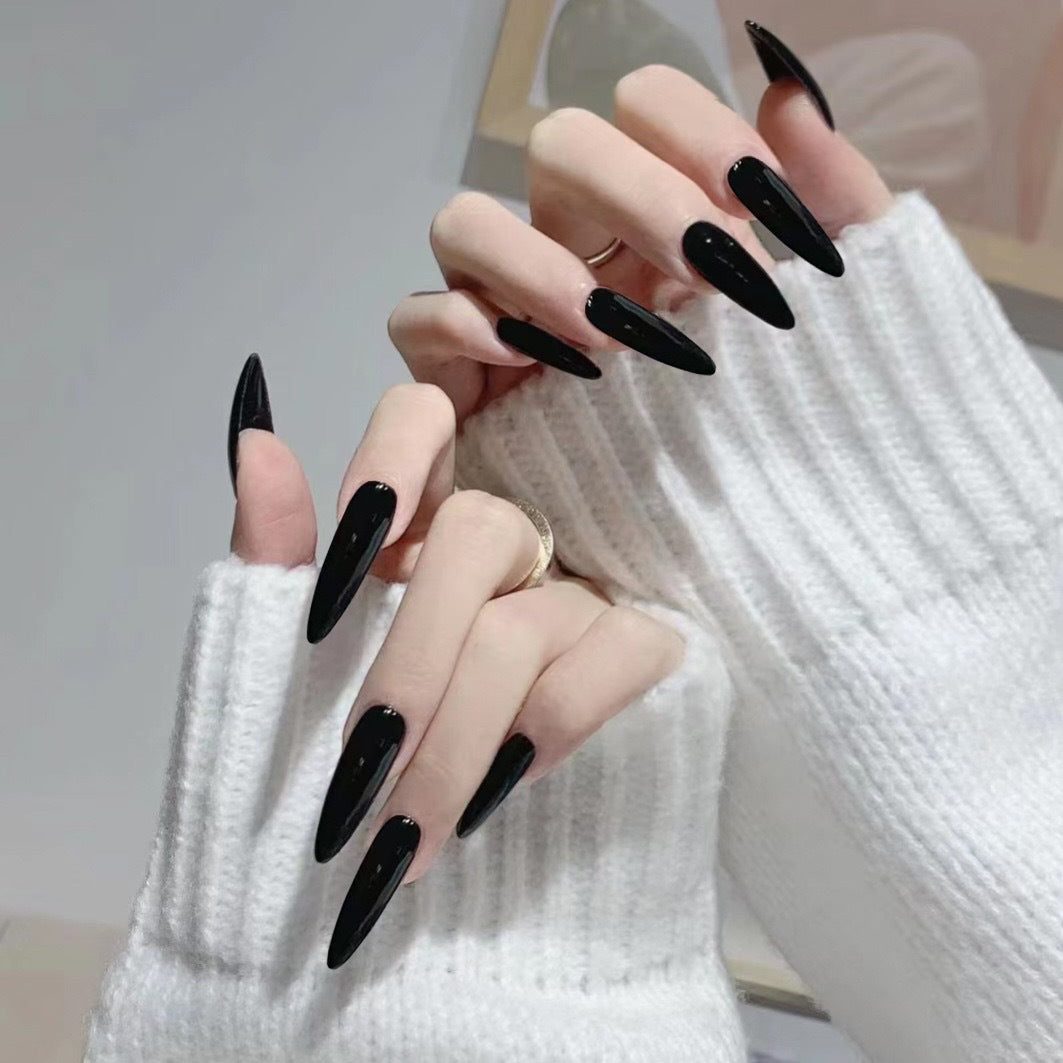 Stiletto Press-On Nail Extensions Bowlift