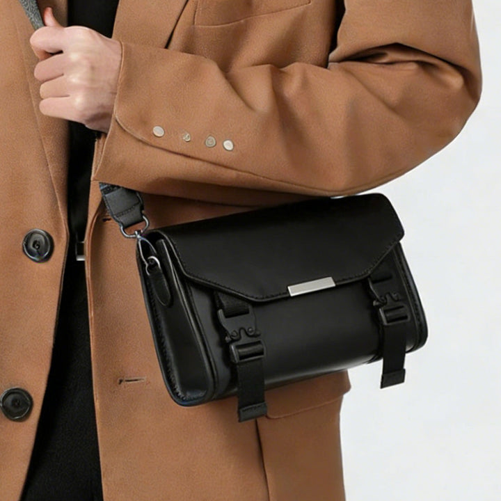 Practical Crossbody Bag In Minimalist Design Bowlift