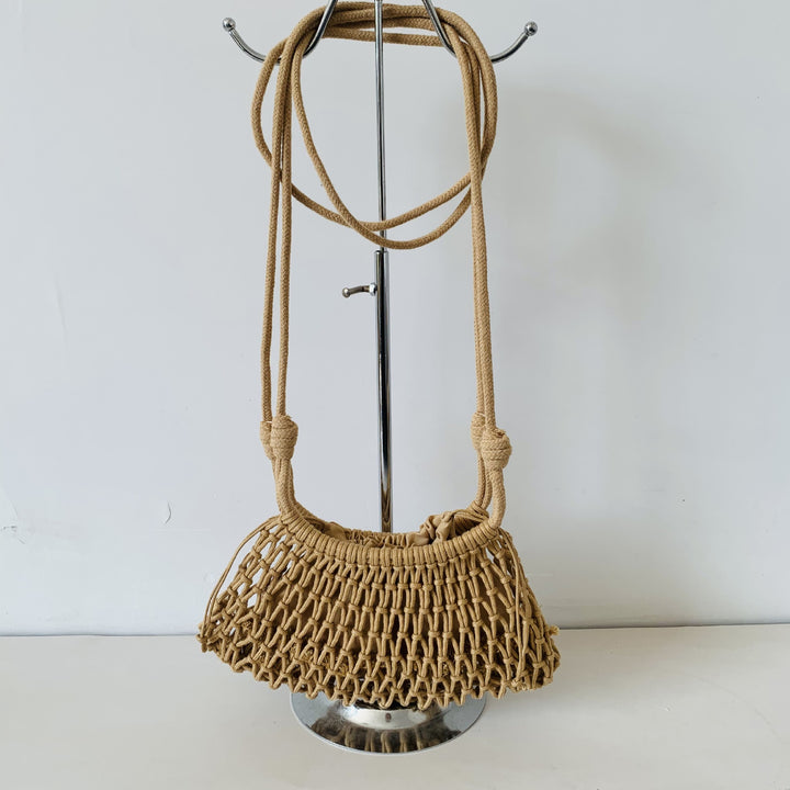 Hand-knotted tote bag with adjustable shoulder strap Bowlift