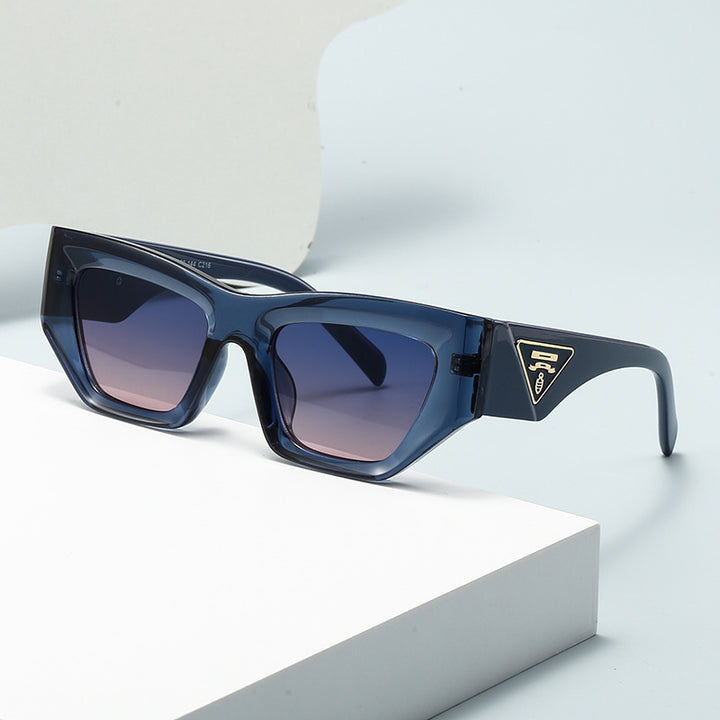 Ladies Designer Sunglasses with modern, geometric frame Bowlift