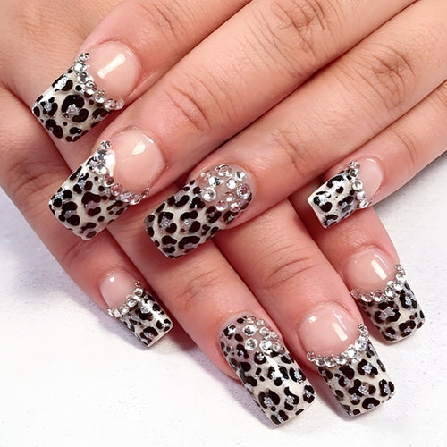 Decorative Nail Art With Crystal Accents Bowlift