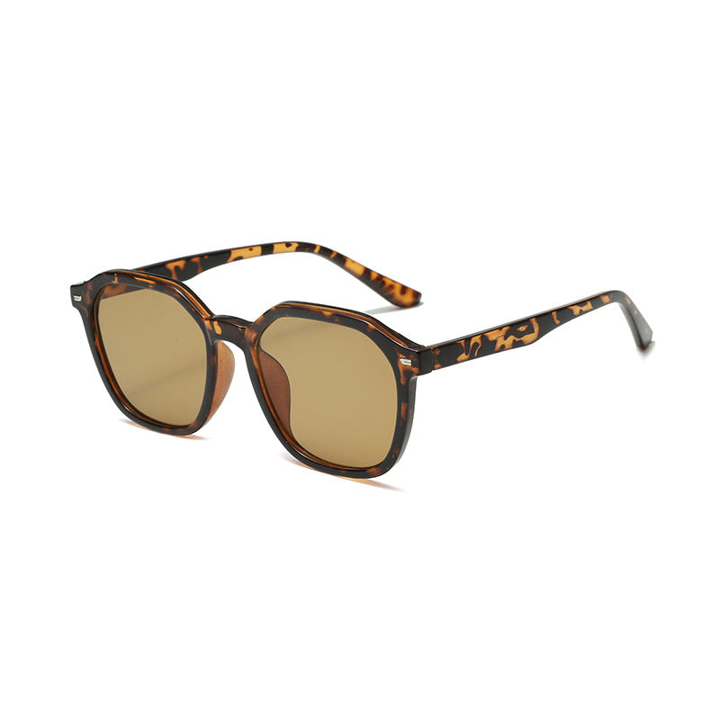 Women's stylish sunglasses in modern polygonal design Bowlift