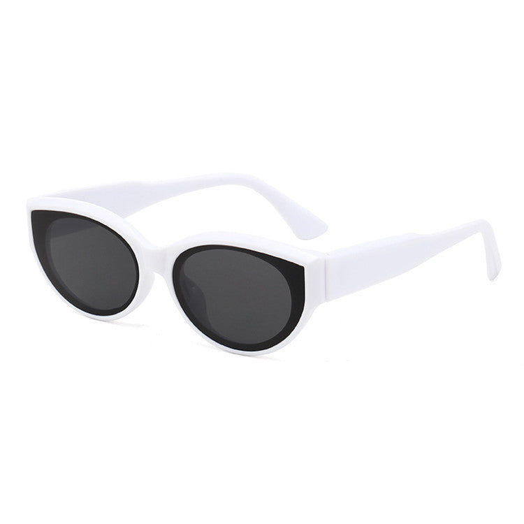 Ladies' designer sunglasses in modern cat-eye style Bowlift