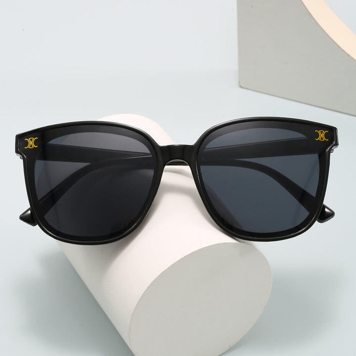 Ladies fashionable oversized sunglasses with high UV protection Bowlift