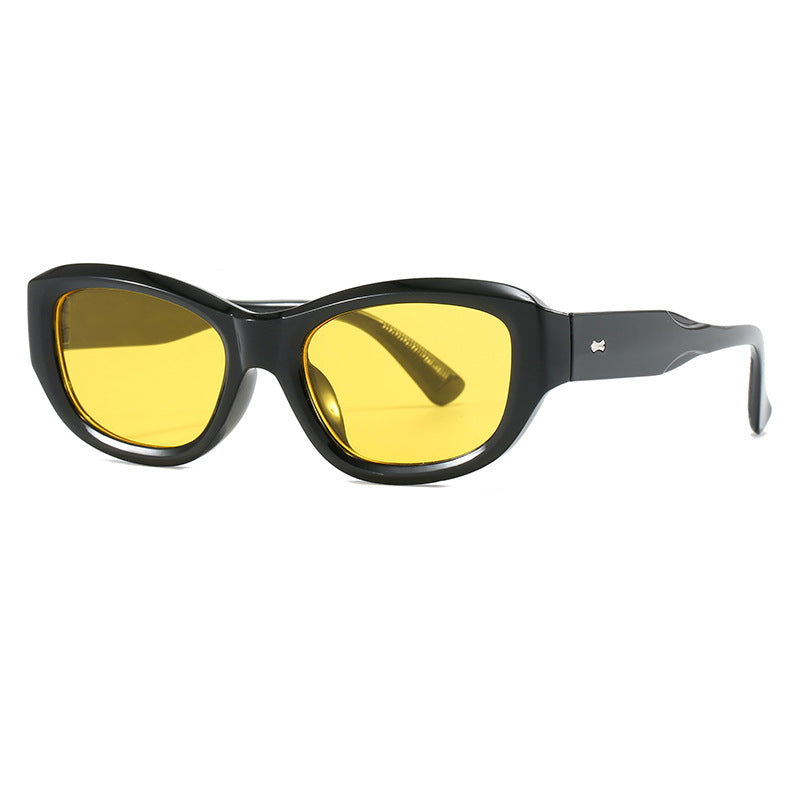 Women’s fashionable cat-eye sunglasses with a flexible frame and UV protection Bowlift