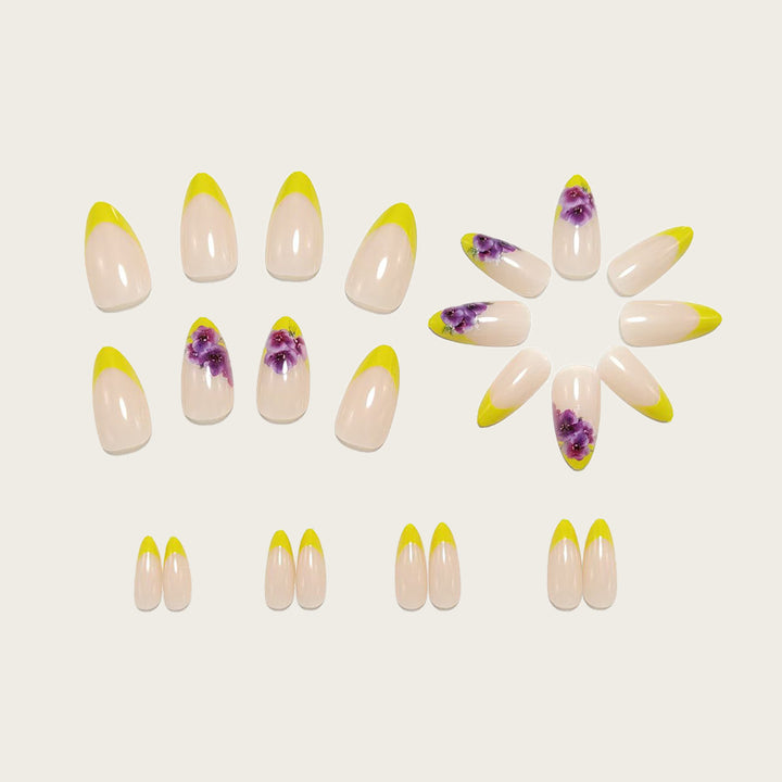 Nail art with playful flower and gradient color design Bowlift