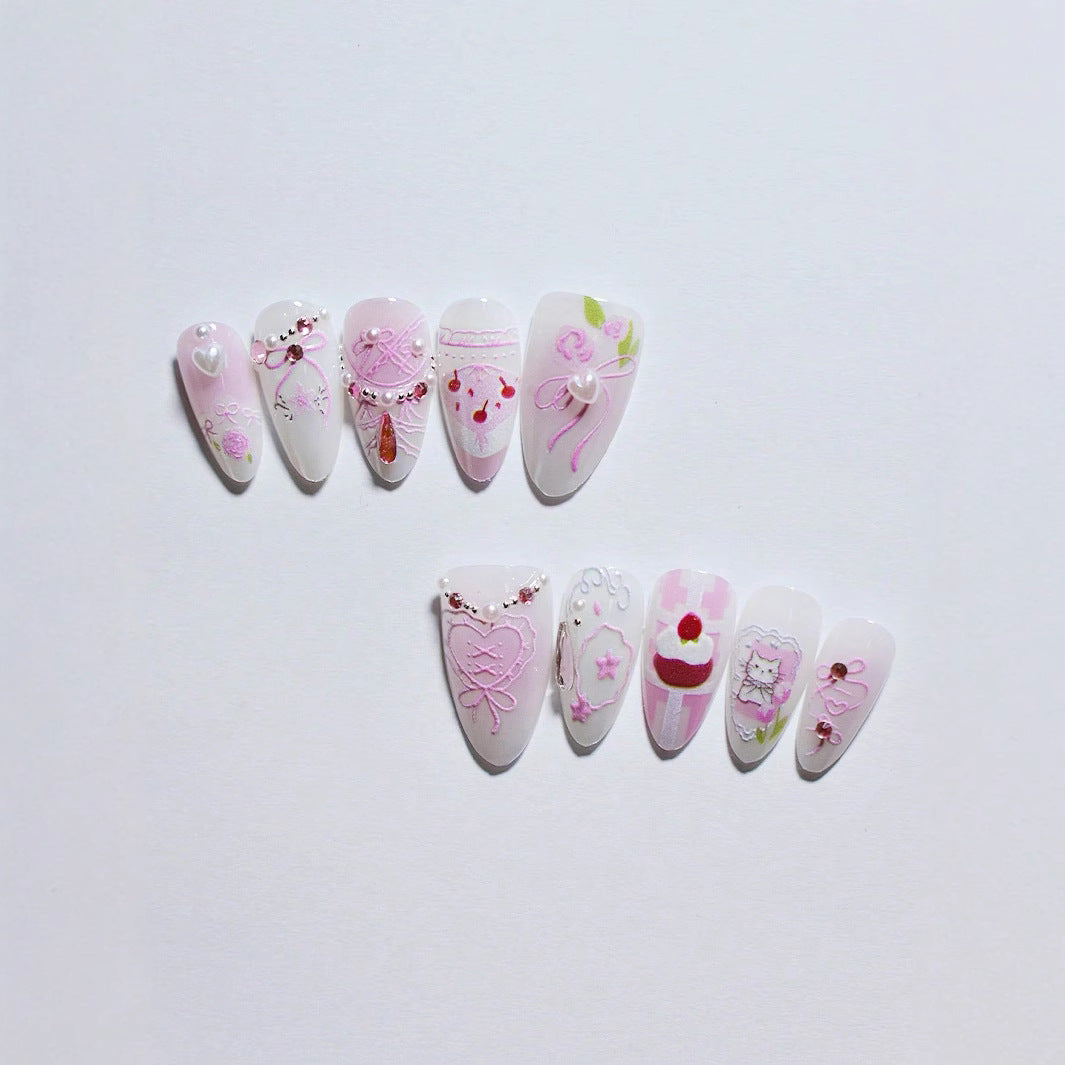 Artistic Heart-Embellished Press-On Nail Set Bowlift