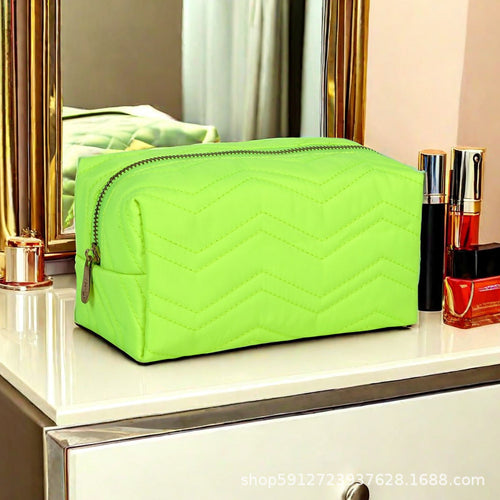Ladies Cosmetic Bag Bowlift