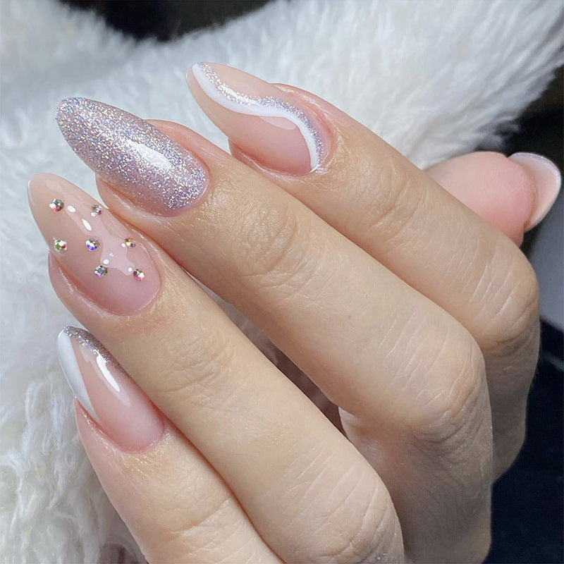 Glamorous Glittered Stiletto Nail Art Bowlift