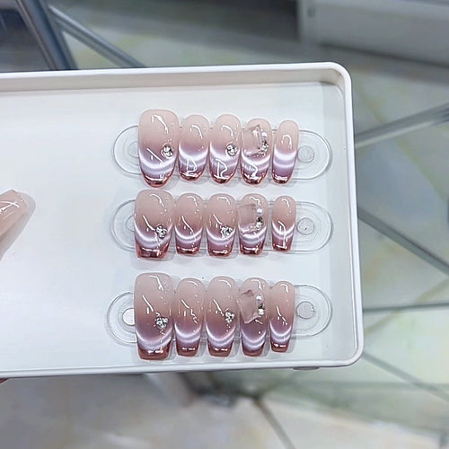 Premium Press-On Nail Set with Elegant Gradient Design Bowlift