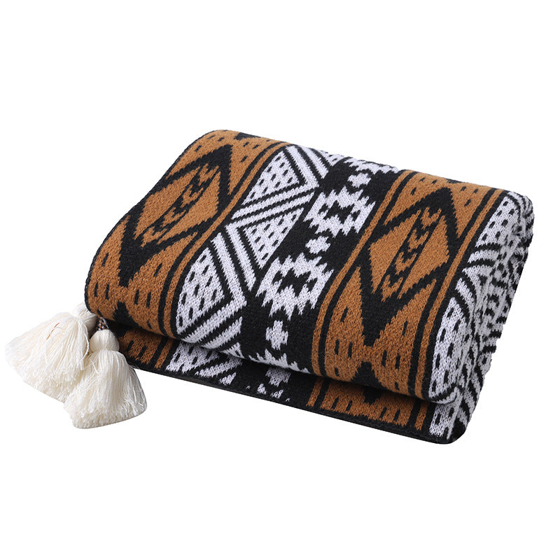Women's decorative bedspread made of high-quality microfiber with unique design Bowlift
